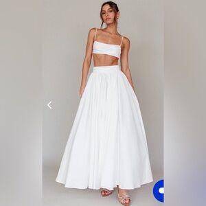 Perfect bridal outfit!